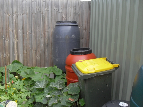 rain water barrels reuse